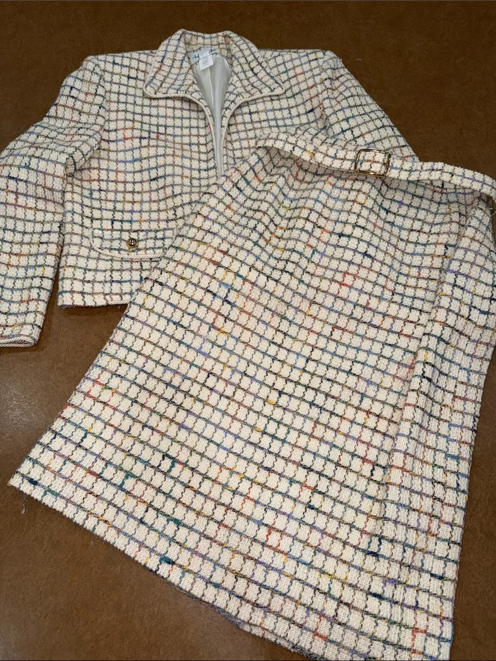 Henry Lee Ivory Tweed Two-Piece Skirt Suit Set with Multicolor Grid & Belt •10
